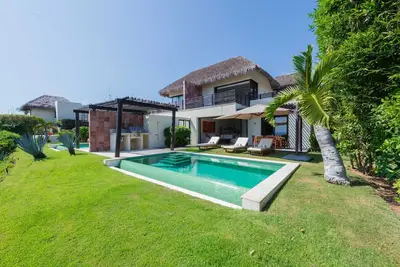 Image de Villa Jade at Porta Fortuna | Premier Golf Access