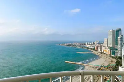 Image de Enjoy a beautiful sunset on the beachfront - Bocagrande
