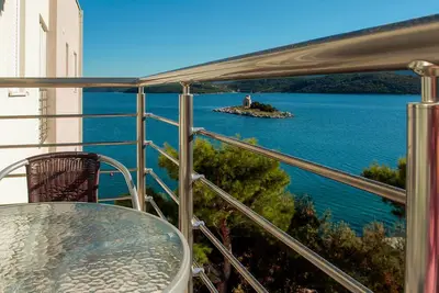 Image de Superbe appartement de 2 chambres à Klek