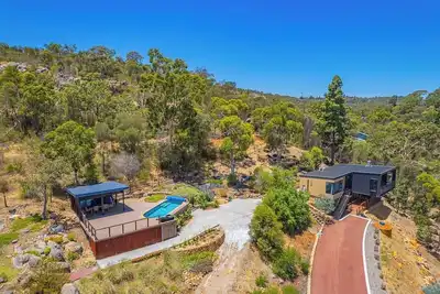 Image de The Quarry`s Edge, Hilltop Luxury