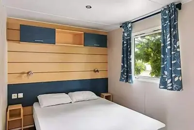 Image de Mobil-home | Classic | 2 Ch. | 4 pers. | Terrasse surélevée