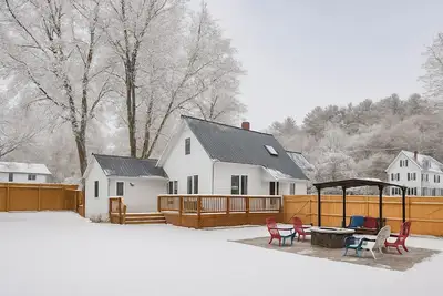 Image de New Walk to Downtown / 4 Min to Cranmore / Gameroom