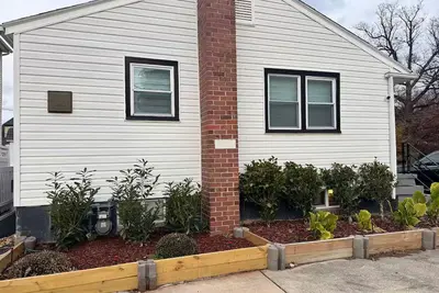 Image de 3br Silver Spring Home Near Dc - Pet Friendly