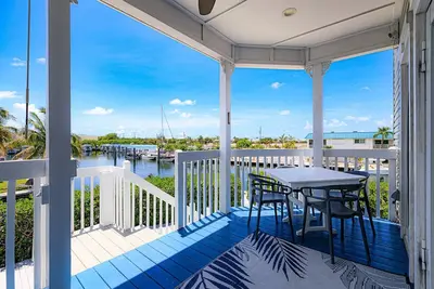 Image de Mar-Key Paradise | 100' Dockage, Atlantic Access & 3 En-Suite Bedrooms
