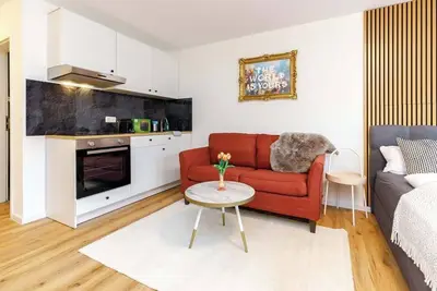 Image de FullHouse | R31 | Elevator | Washing Machine