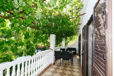 Apartments Snjeza
