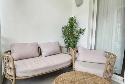 Estrella Dominicus Poolside Apartment | Atria 102