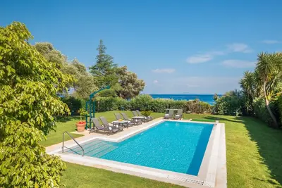 Image de Barbati Beachfront Pool Villa