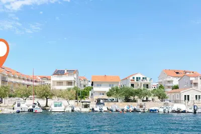 Apartment Br With sea View