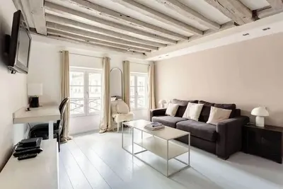Image de Habitat Parisien -Duplex 1ch/1sb climatisé -Marais