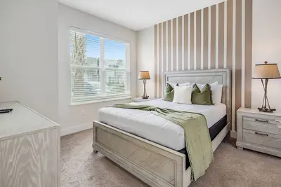 Image de Magical and Cozy 3br Family Home Near Disney, with Private Pool, Games & Bbq.