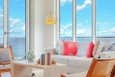 Image de Sunset View Luxury Condo