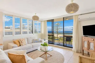 Image de Aries Unit 14 - beach front unit includes WiFi