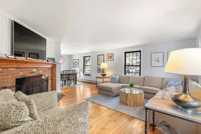 Image de Dog Friendly, Game Room, Central Ac!