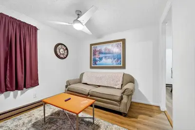 Image de Cozy 2br Apt | Downtown Marlinton | Near Snowshoe