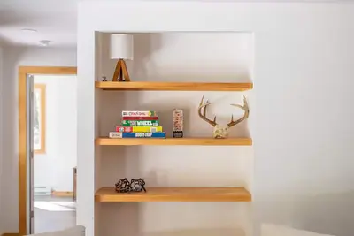 The Adirondack Lodge on Cedar Street