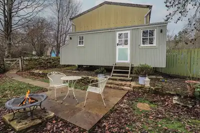 Image de Woodland, romantic, with open fire in Bellingham