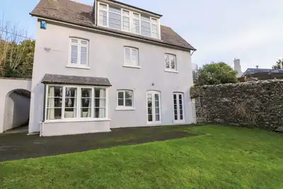 Image de Blackstone Cottage, pet friendly, with a garden in Salcombe