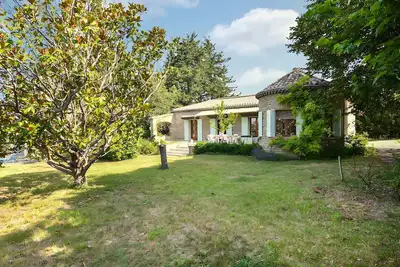 Image de Villa de 120 m² en drôme provençale avec grand terrain