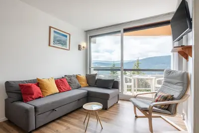 Image de Appartement 'Pause Détente Vue Montagnes' avec vue montagne et balcon