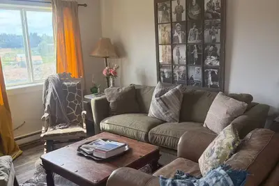 Image de Farmhouse on private beautiful ranch close to town