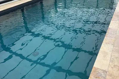 Image de Maison “Colleville\", jusqu’à 10 personnes, piscine chauffée toute l'année