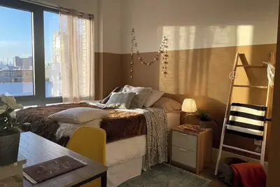 Image de Beautifully Designed Manhattan Skyline Views  L Train