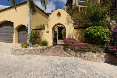 Image de Spacious 3 Bedrooms with Private Pool in Cabo’s Pedregal