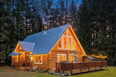 Image de Cozy & Magical 3-Bedroom Cabin Retreat in Easton Wa