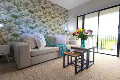 Luxury Modern Ballito Stay | Balcony | Pool