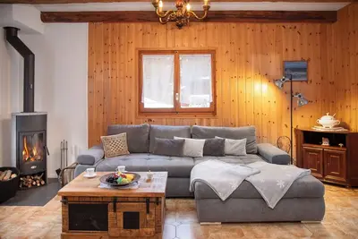 Image de Merveilleuse maison de vacances privée pour 4 personnes avec Tv et terrasse