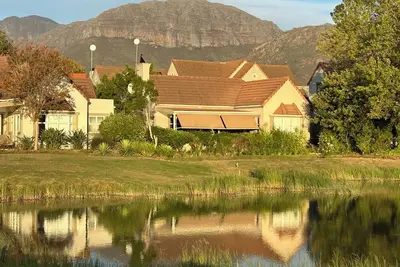 Image de Cape Winelands Golf ⛳️ Villa