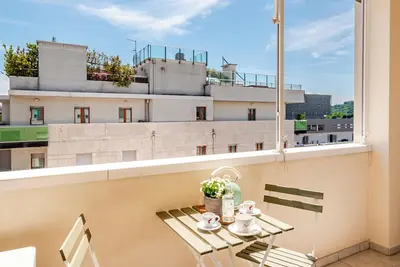 Image de Delightful 2-bedroom apartment with Parking & Ac in Florence