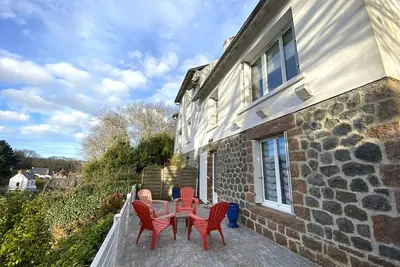 Image de Maison avec jardin clos à 650m de la plage, parking, 2 chambres