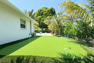 Image de Beautiful home with guest house~mini golf and pool