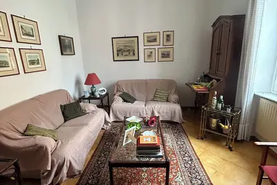 Image de Central and spacious apartment 100m from the sea!