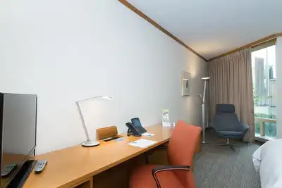 Image de Close to Historic Sites, Markets & Local Wineries | 3 Comfortable Double Rooms