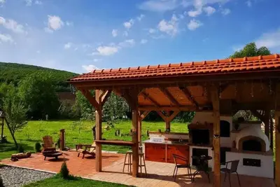 Image de Charming 4-Bedroom Family Retreat in Peaceful Lisnău near Brașov