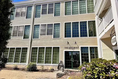 Image de The Optimist Guesthouse 2 - Brand New Luxury Downtown Camden Apartment