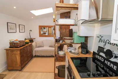 Flat 4, pet friendly, with a garden in Evesham