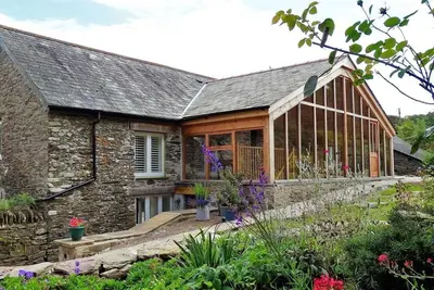Image de The Cider Barn At Home Farm, pet friendly, with open fire in Wembury