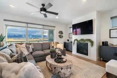 Image de Modern Retreat for Groups with Majestic Views