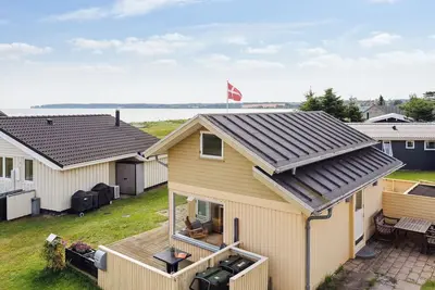 Image de \"Gudmar\" - 75m from the sea by Interhome