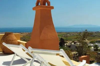 Image de Historic Winery Estate • 5 Houses • Sleeps 18