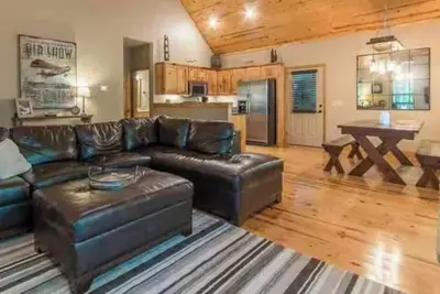 Image de Comfortable Cabin in Hiawassee across from Lake&Fairgrounds