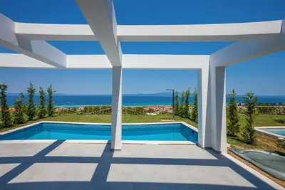 Image de Crystal Bay Luxury Villa