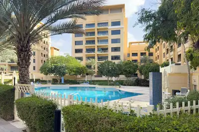 Image de StayShort - Warm & Spacious 3 Bedroom in The Greens that Sleeps 8