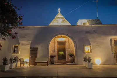 Image de Suite « Masseria Latorre – la Dimora di Pietra » avec jardin, Wi-Fi et climatisation