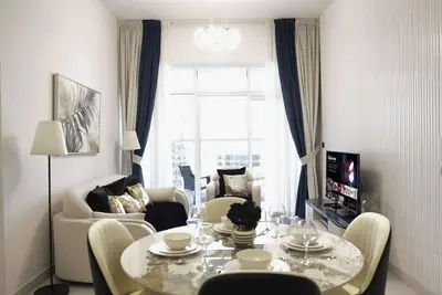 Image de Elegant 2br Retreat | Prime Location Opalz Arjan