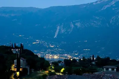 Image de Apartment Hamburg Balcony Lake View